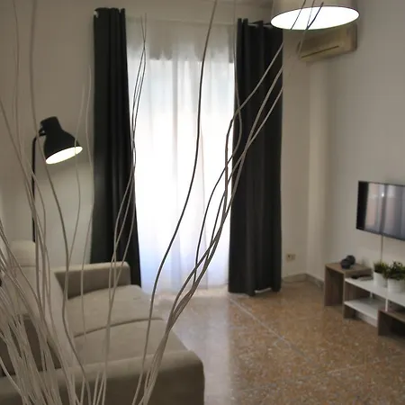 Vatican House 2 *